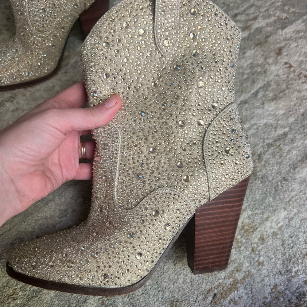 Jessica Simpson Cream Rhinestone Western Ankle Boots - Picture 4 of 11